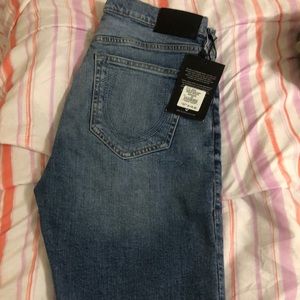 Medium wash Rocco Shorts Tru religion size 32